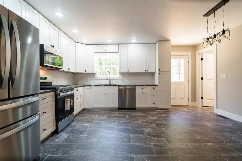 3784 Brookwood Drive Cookeville TN 38501