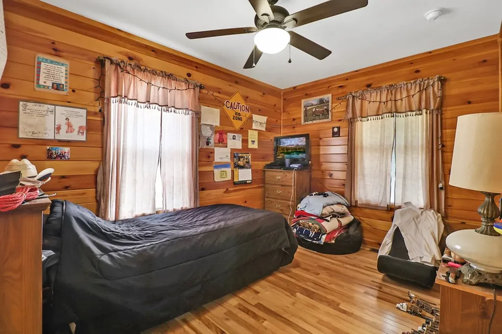 381 Lowe Road Jamestown TN 38556