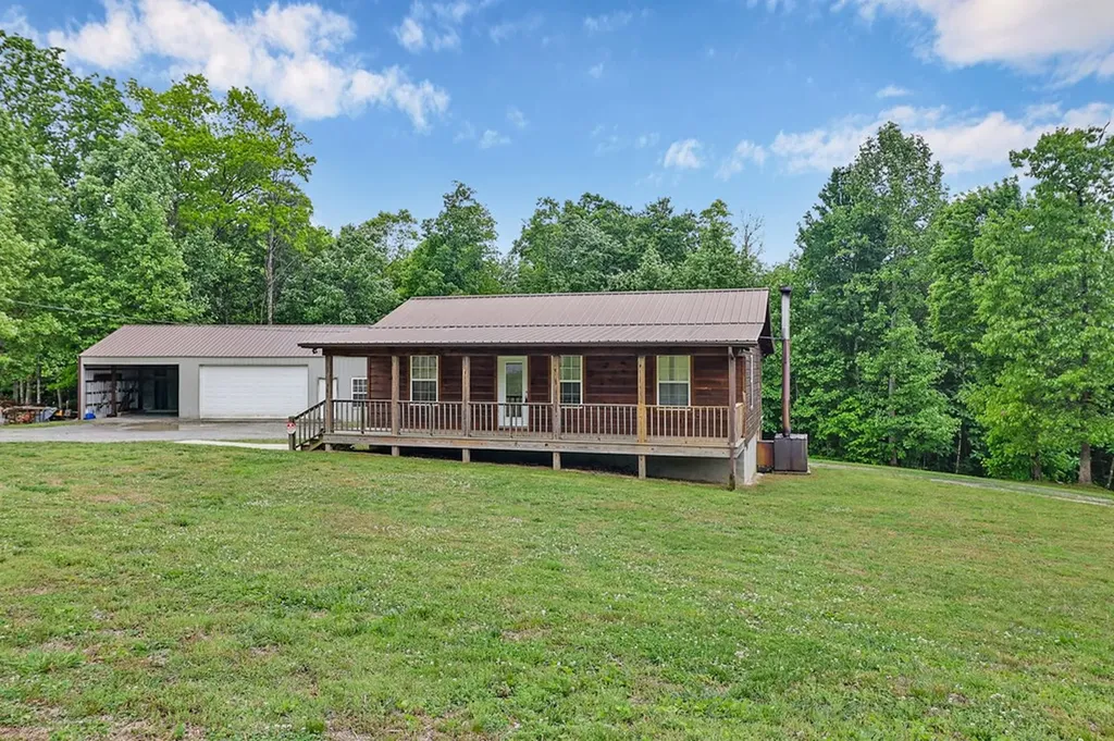 381 Lowe Road Jamestown TN 38556