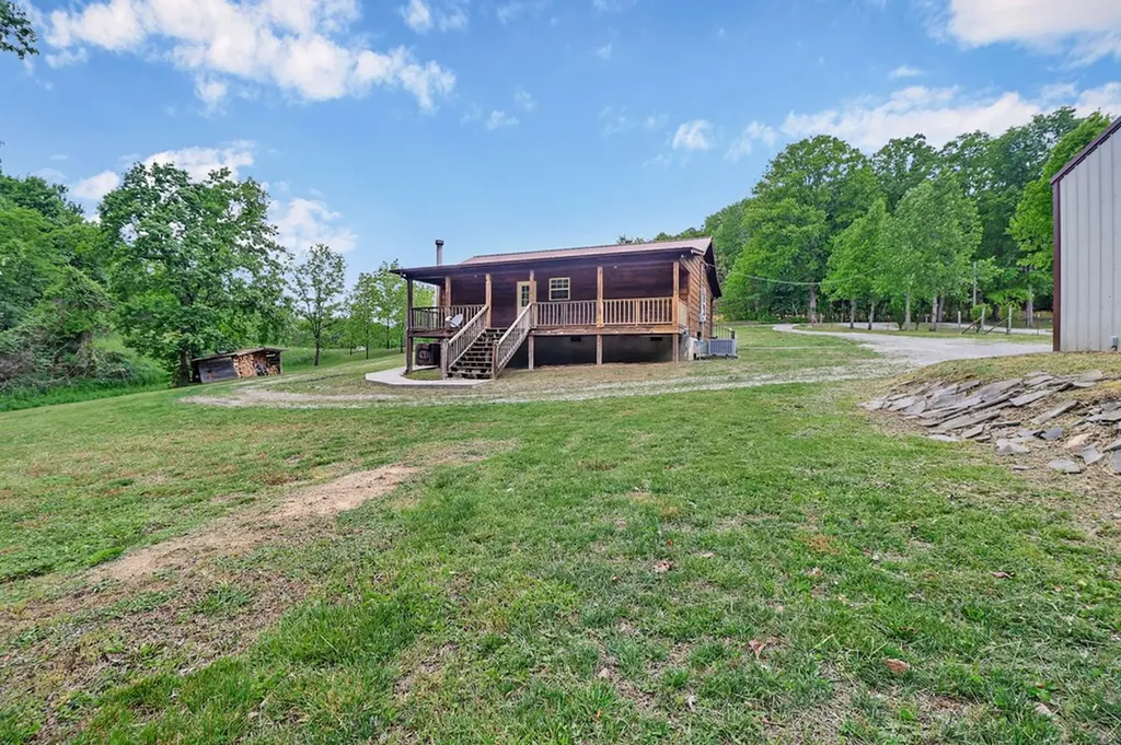 381 Lowe Road Jamestown TN 38556