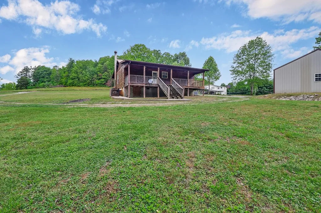 381 Lowe Road Jamestown TN 38556