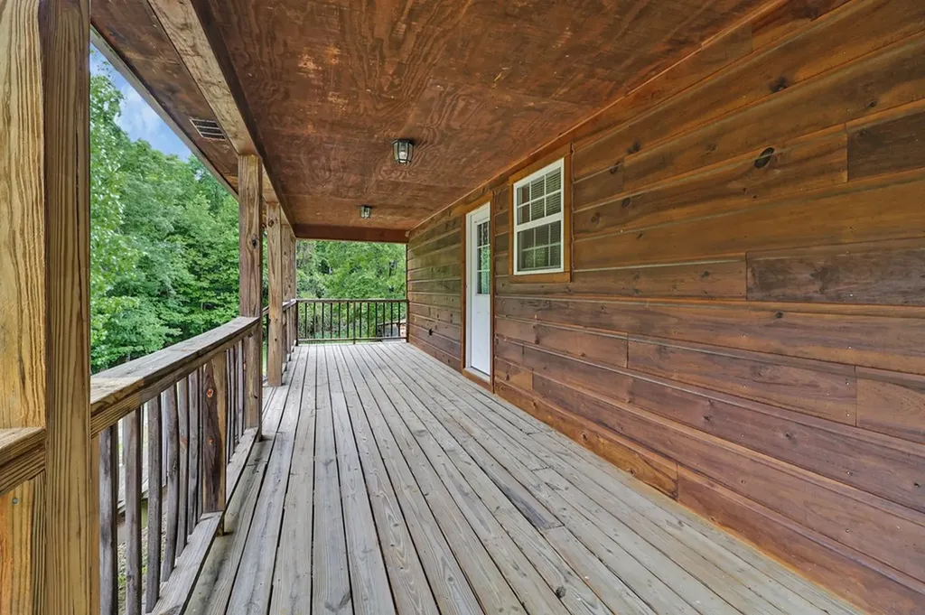 381 Lowe Road Jamestown TN 38556