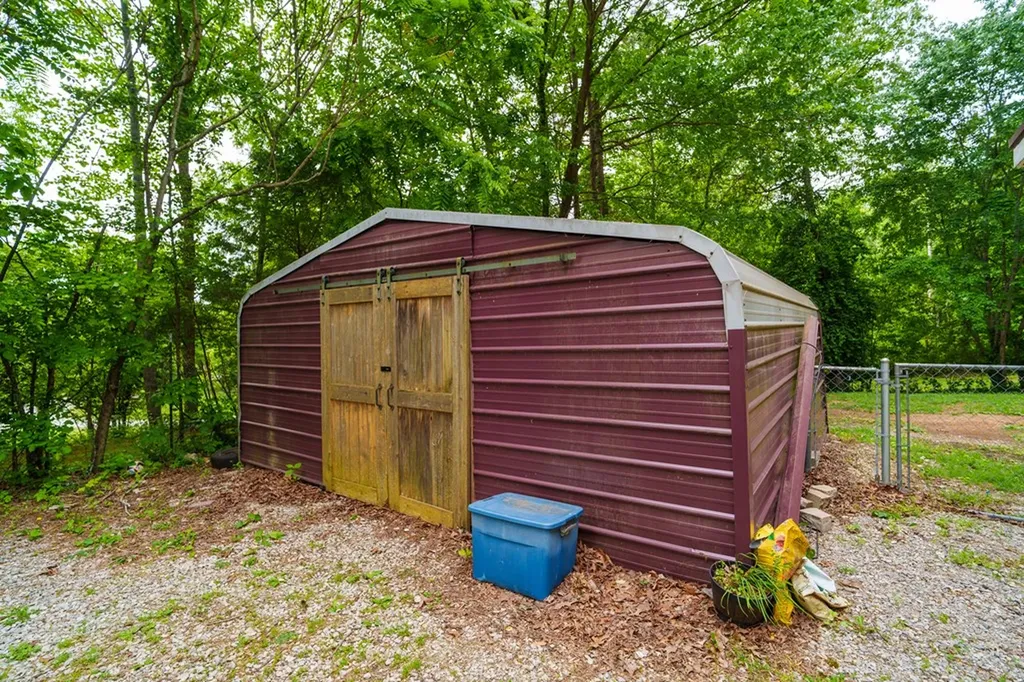 1723 Post Oak Cookeville TN 38506