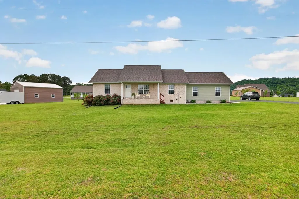 849 Charles Golden Road Sparta TN 38583