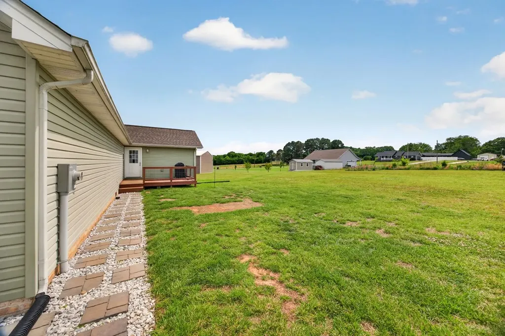 849 Charles Golden Road Sparta TN 38583