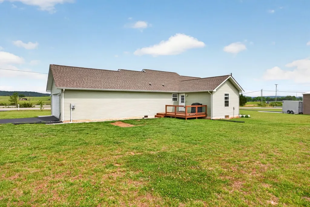 849 Charles Golden Road Sparta TN 38583