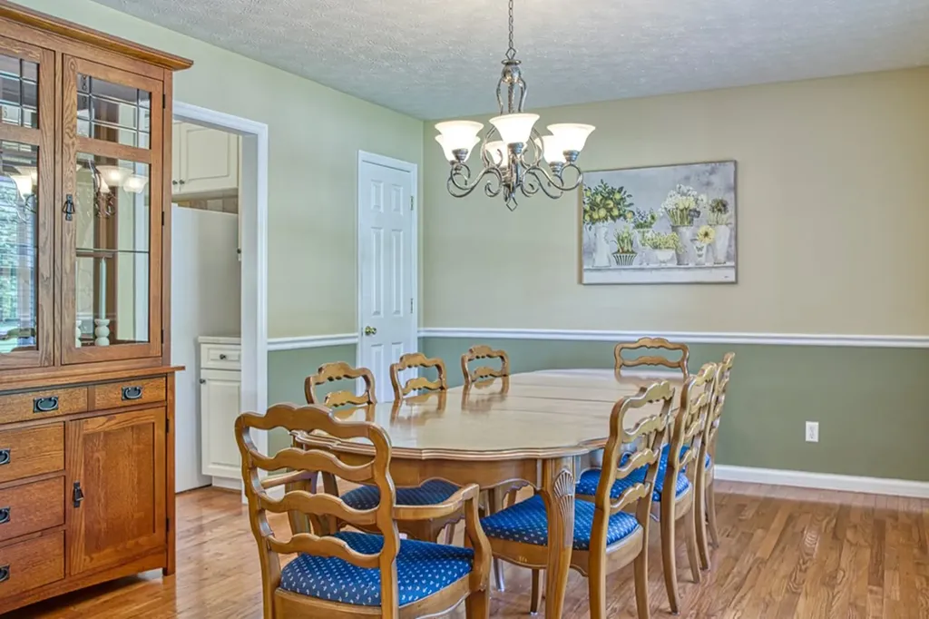 1099 Heathwood West Drive Cookeville TN 38506