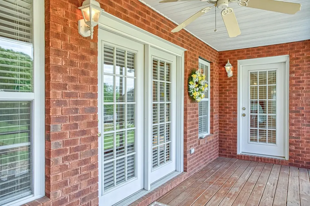 1099 Heathwood West Drive Cookeville TN 38506