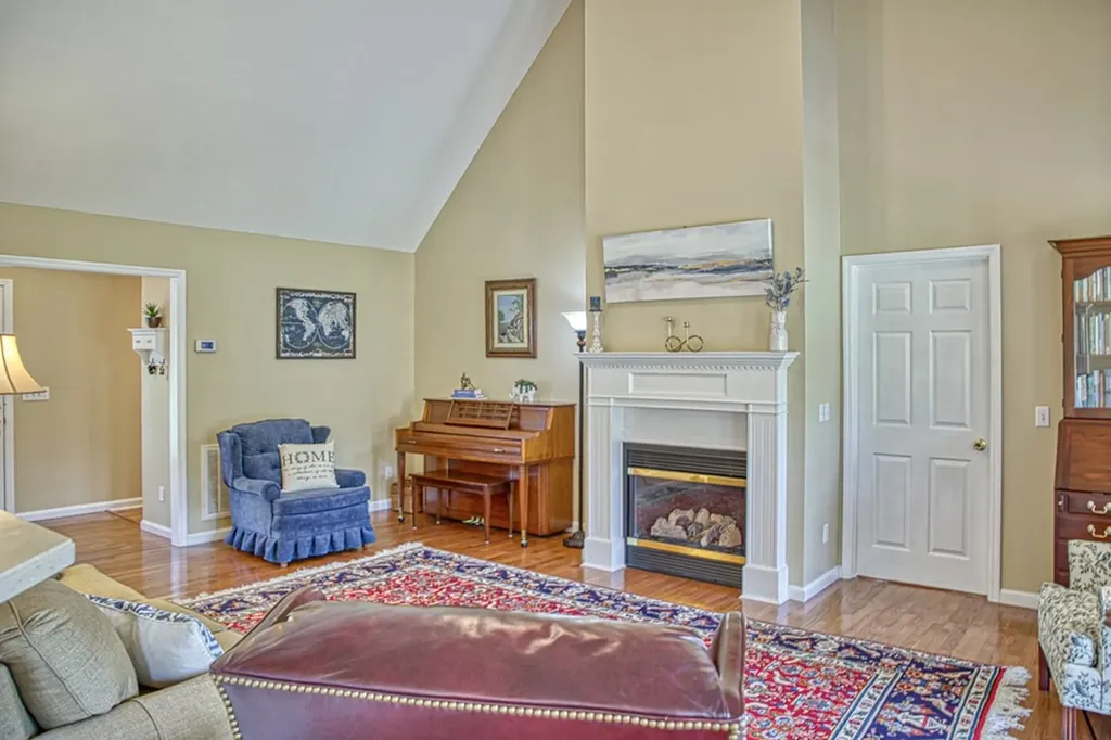 1099 Heathwood West Drive Cookeville TN 38506