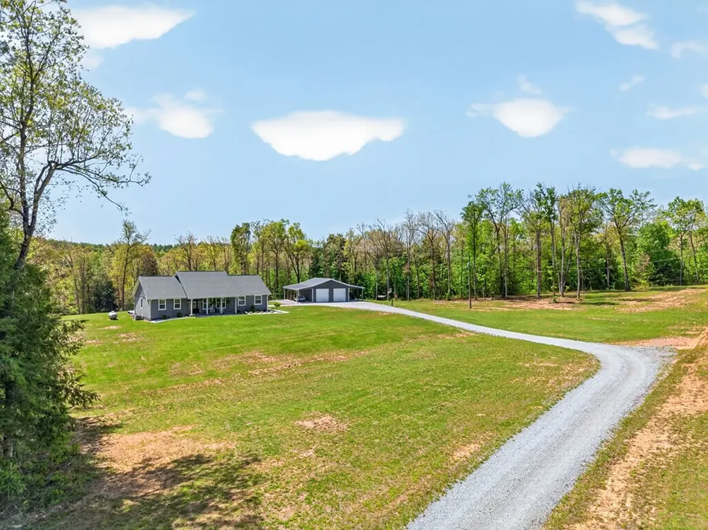 18459 Clarkrange Highway Monterey TN 38574