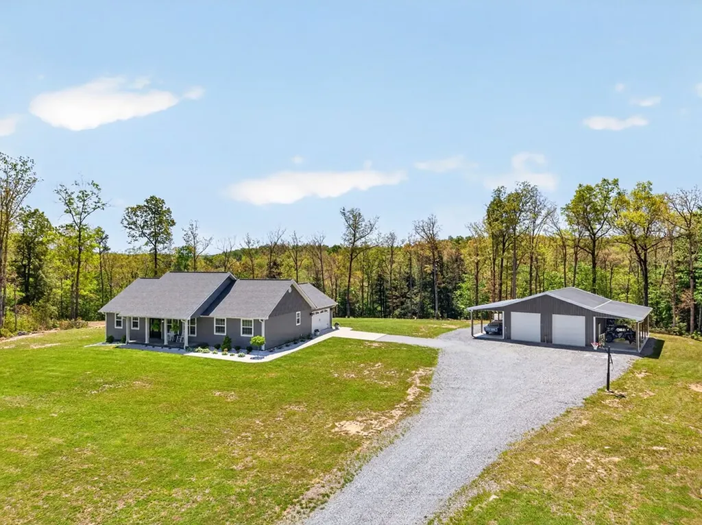 18459 Clarkrange Highway Monterey TN 38574