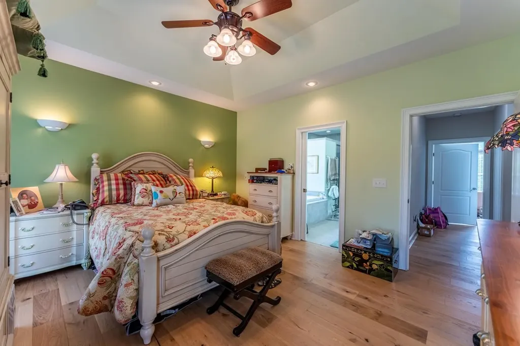 320 E Iron Wood Circle Crossville TN 38571