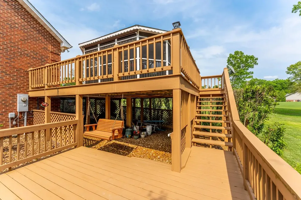 320 E Iron Wood Circle Crossville TN 38571