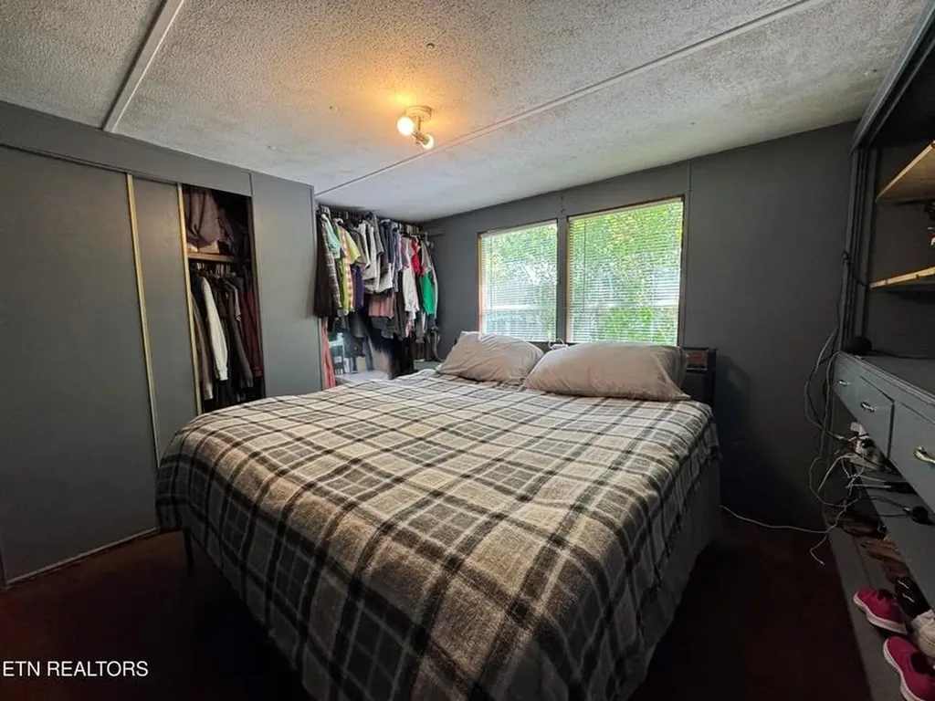1022 Spring Hill Circle Jamestown TN 38556-5681
