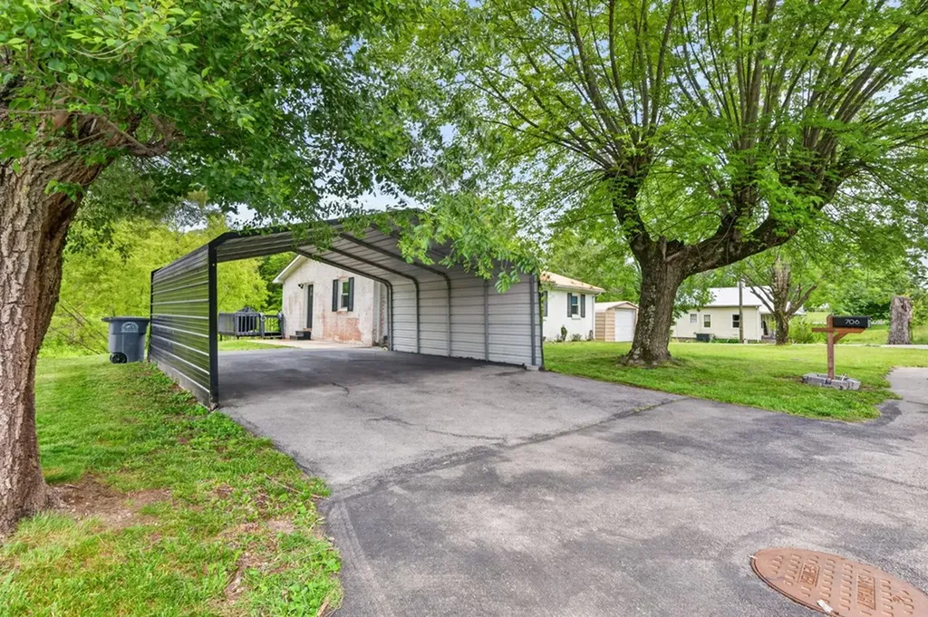 706 Industrial Drive Monterey TN 38574