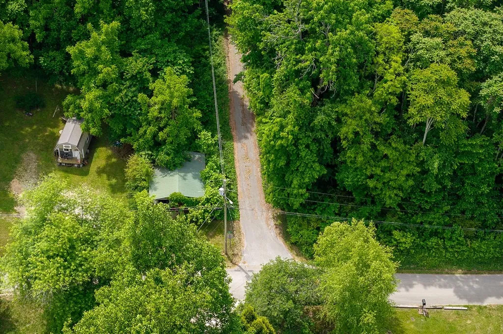 00 Hill Top Lane Livingston TN 38570