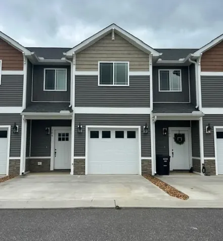 1038 East Main Street Livingston TN 38570