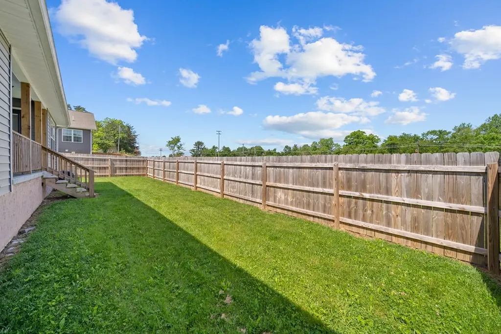 359 Dayton Avenue Crossville TN 38555