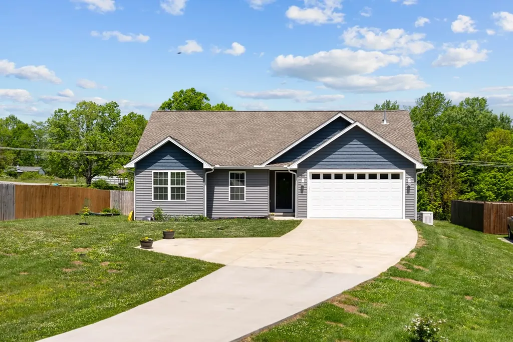 359 Dayton Avenue Crossville TN 38555