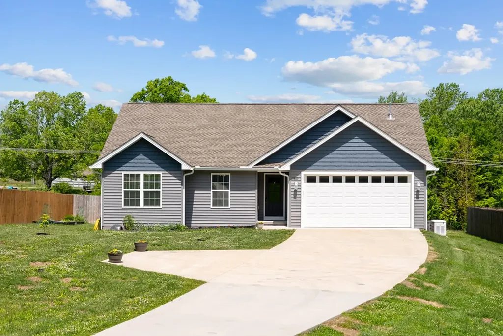 359 Dayton Avenue Crossville TN 38555