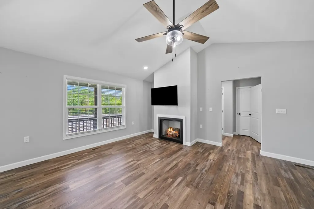 359 Dayton Avenue Crossville TN 38555