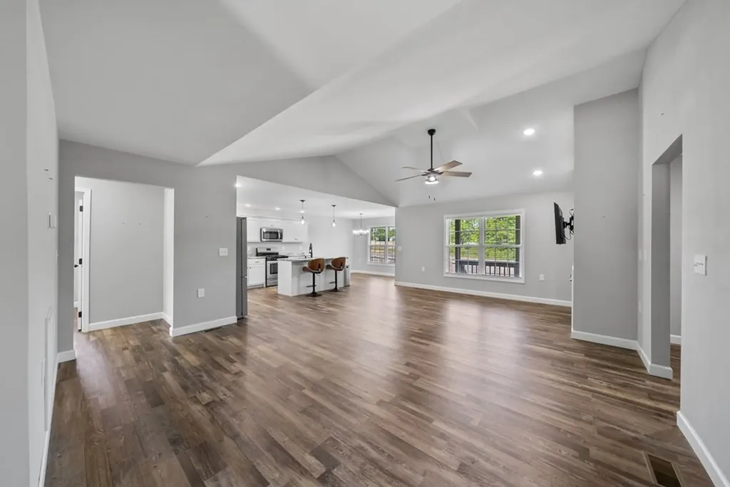 359 Dayton Avenue Crossville TN 38555