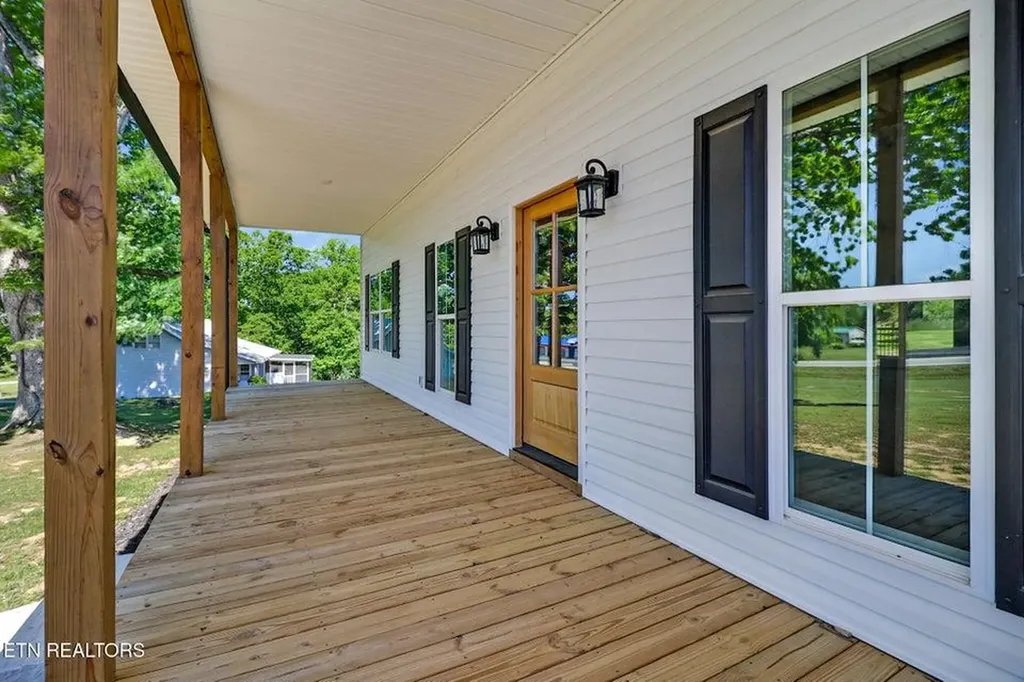 103 N Duncan Street Jamestown TN 38556