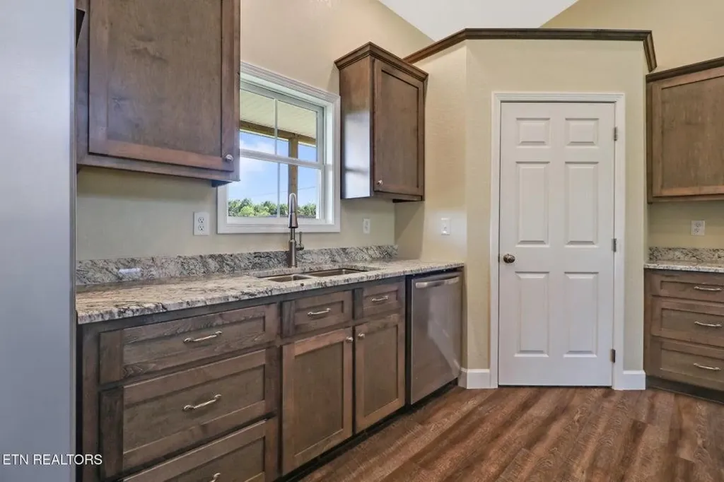 103 N Duncan Street Jamestown TN 38556