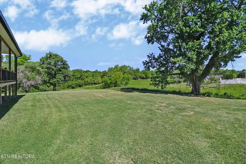 103 N Duncan Street Jamestown TN 38556
