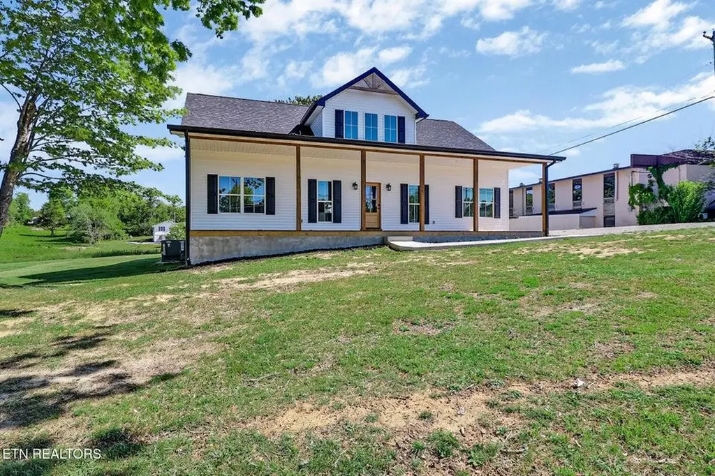 103 N Duncan Street Jamestown TN 38556