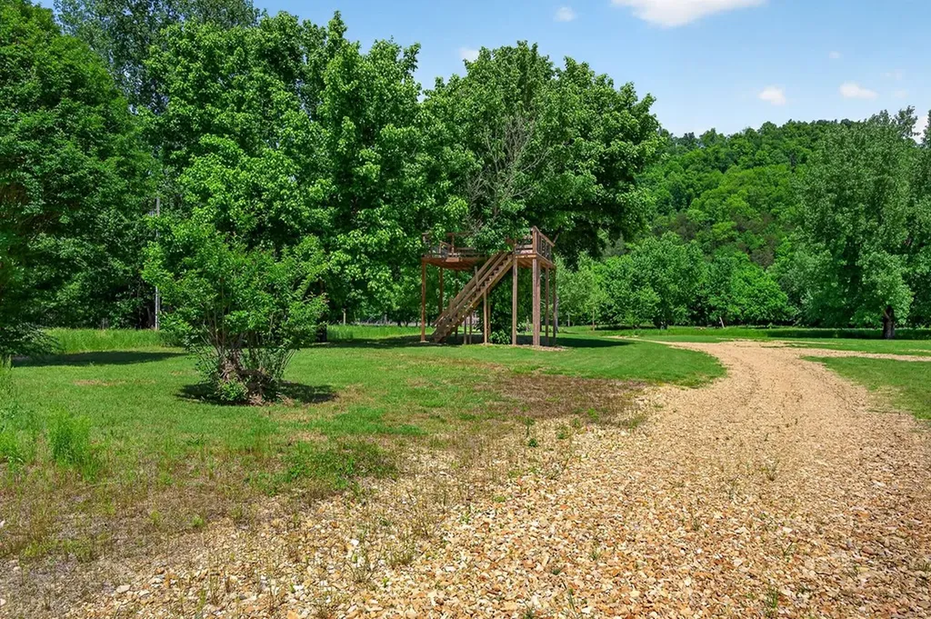 Lot 5&6 Roaring River Campground Gainesboro TN 38562