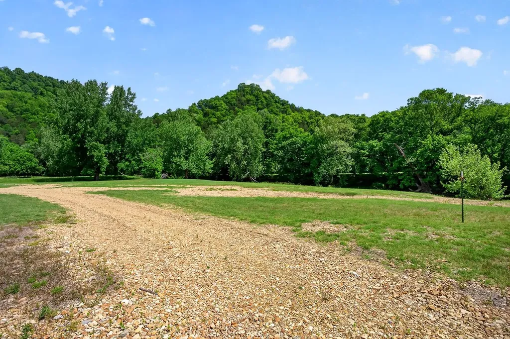 Lot 5&6 Roaring River Campground Gainesboro TN 38562