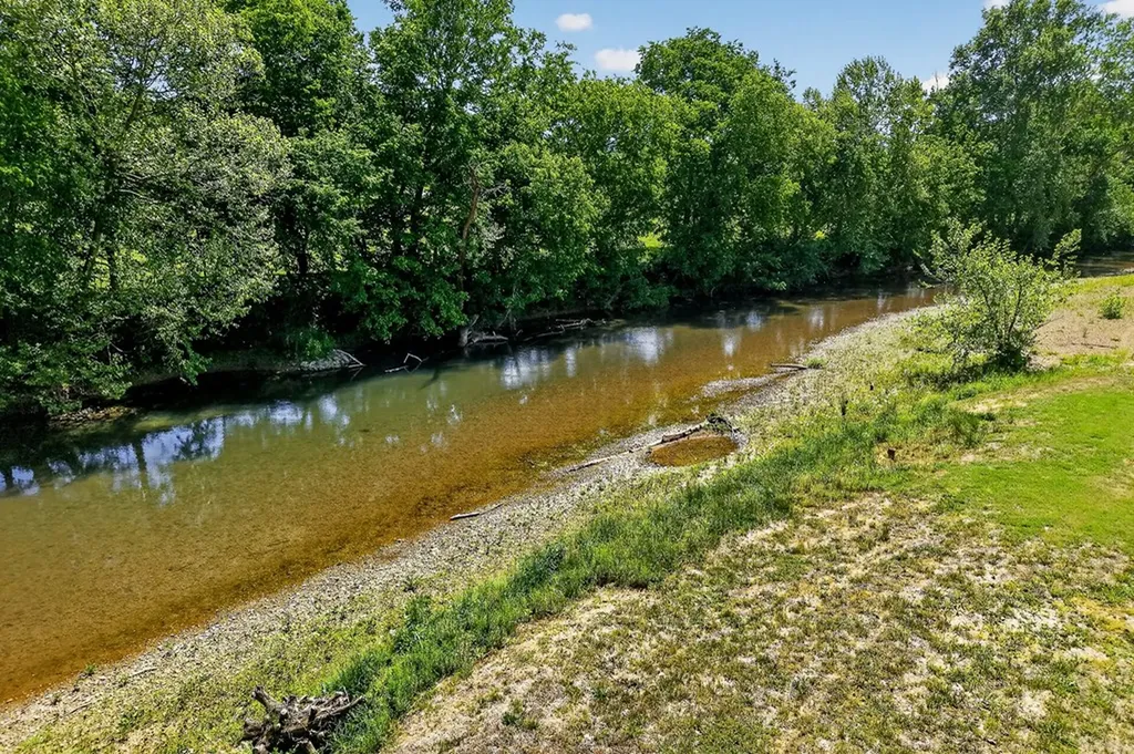 Lot 5&6 Roaring River Campground Gainesboro TN 38562
