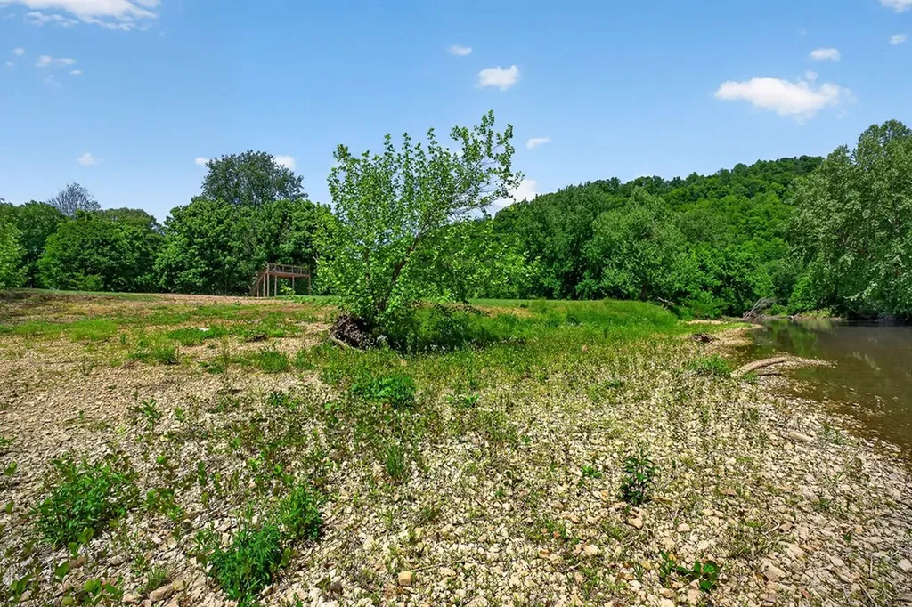 Lot 5&6 Roaring River Campground Gainesboro TN 38562