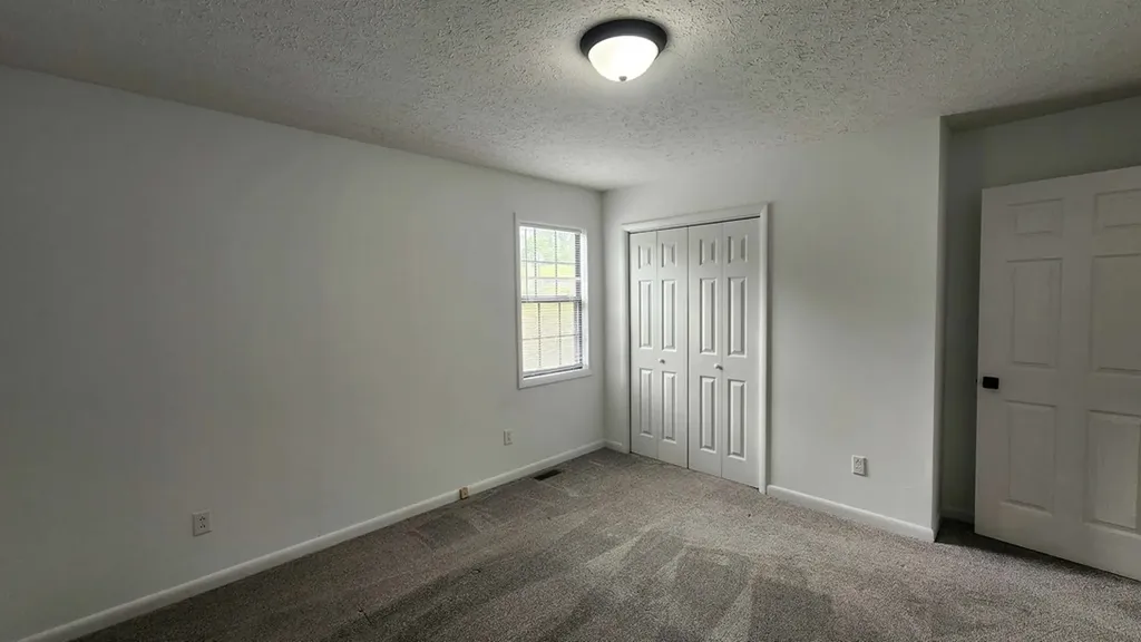 1825 Freehill Road Celina TN 38551