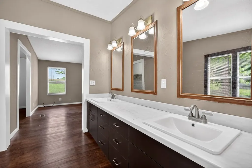 2443 Buck Mountain Road Cookeville TN 38506