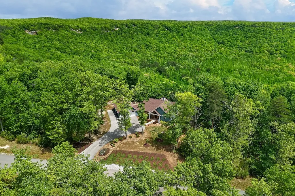 865 Eastridge Pass Monterey TN 38574