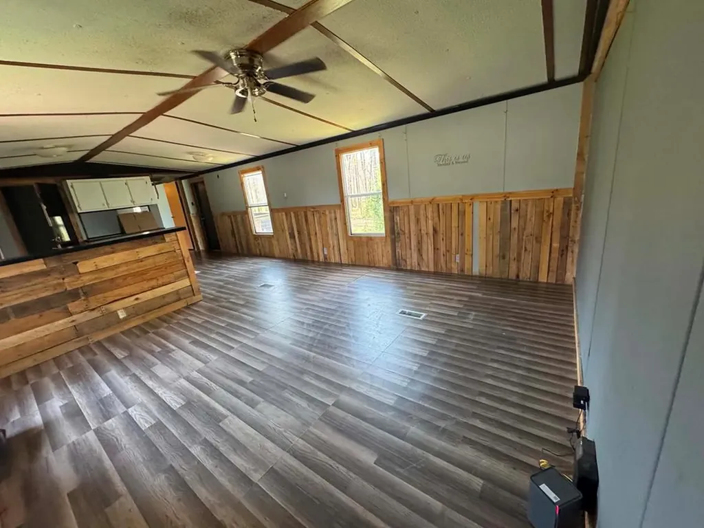 2795 2795 Glade Creek Road Sparta TN 38583