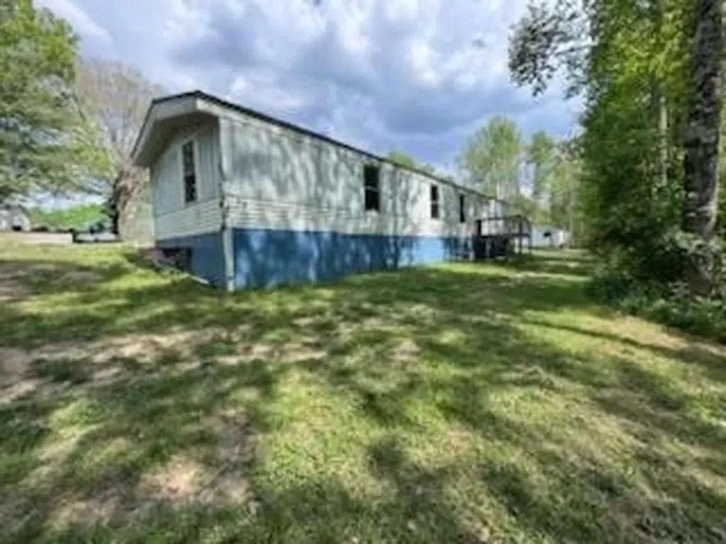 2795 2795 Glade Creek Road Sparta TN 38583