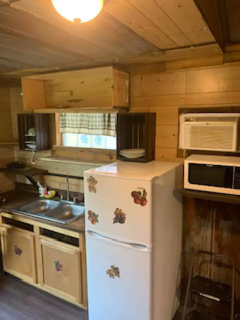 121 Locust Grove Road Cookeville TN 38501