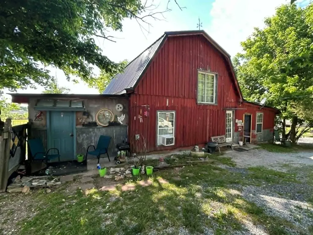 121 Locust Grove Road Cookeville TN 38501