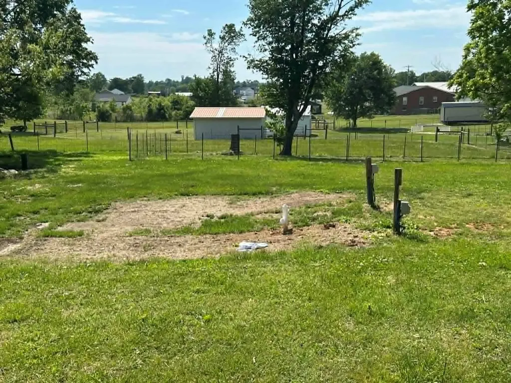 121 Locust Grove Road Cookeville TN 38501