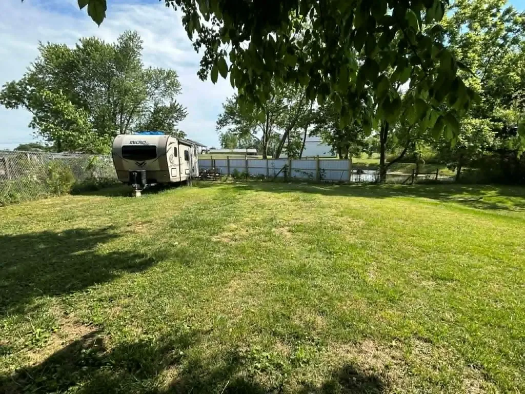 121 Locust Grove Road Cookeville TN 38501