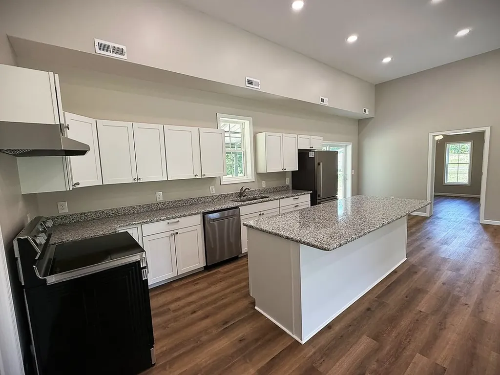 246 Ralph Spivey Lane Gainesboro TN 38562