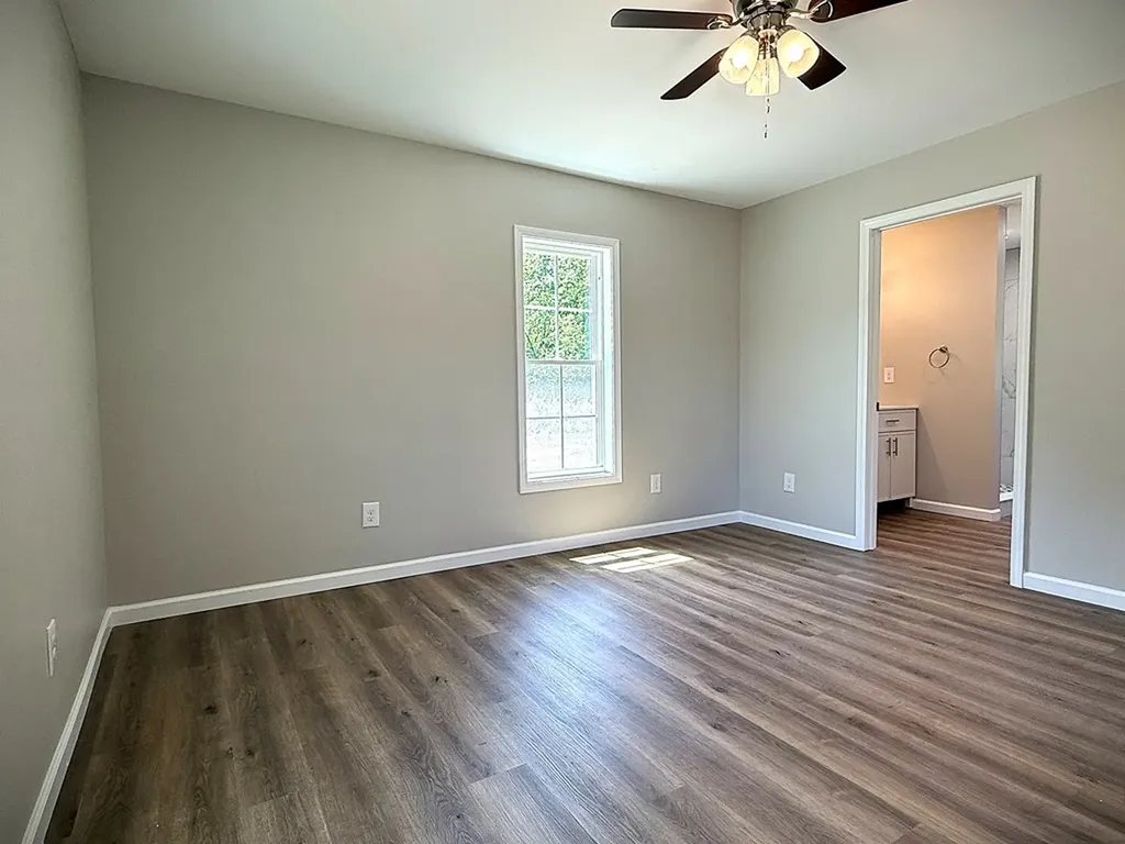 246 Ralph Spivey Lane Gainesboro TN 38562
