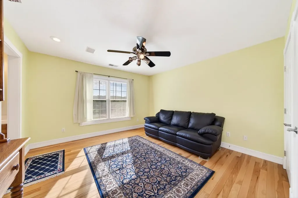 321 Magnolia Lane Crossville TN 38555