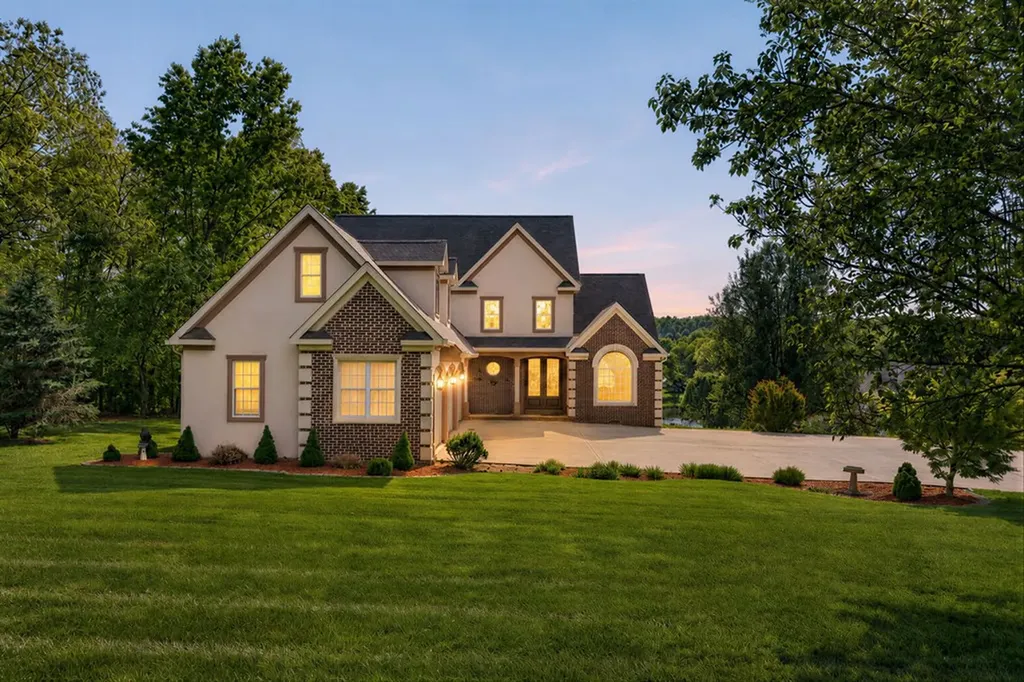 321 Magnolia Lane Crossville TN 38555