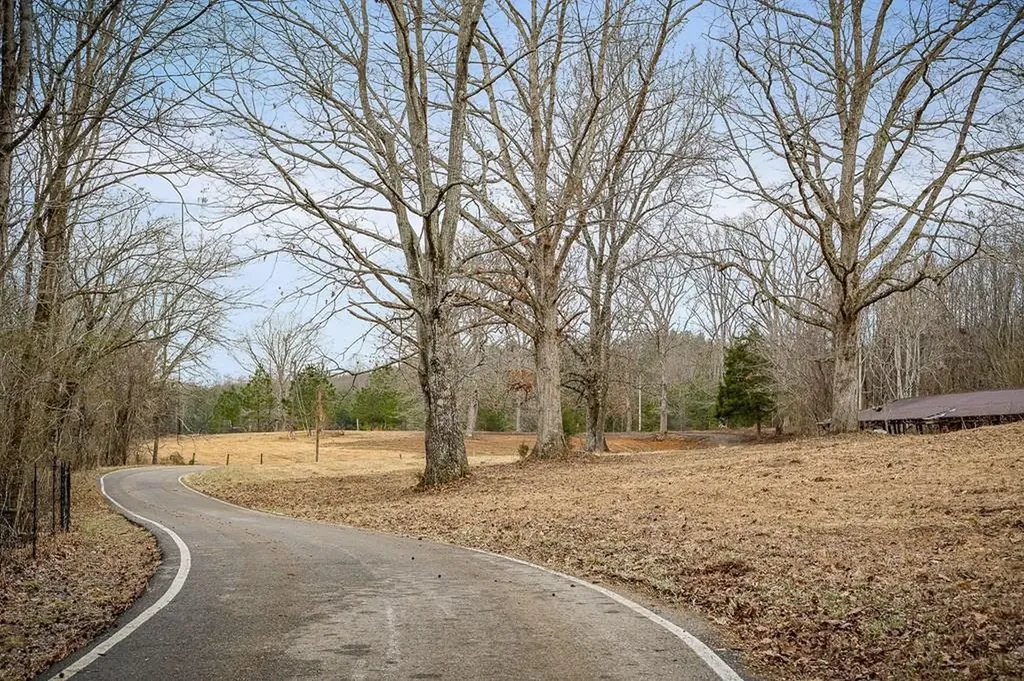 215 Edmonds Road Spencer TN 38585