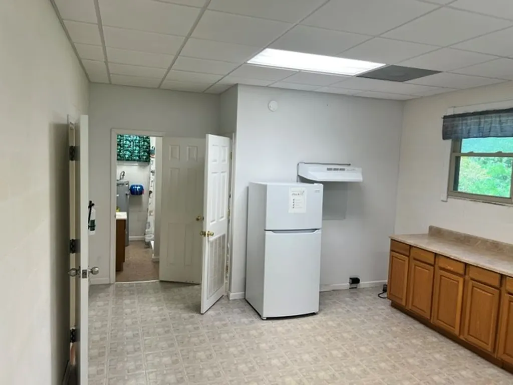 465 Old Eagle Creek Road Smithville TN 37166