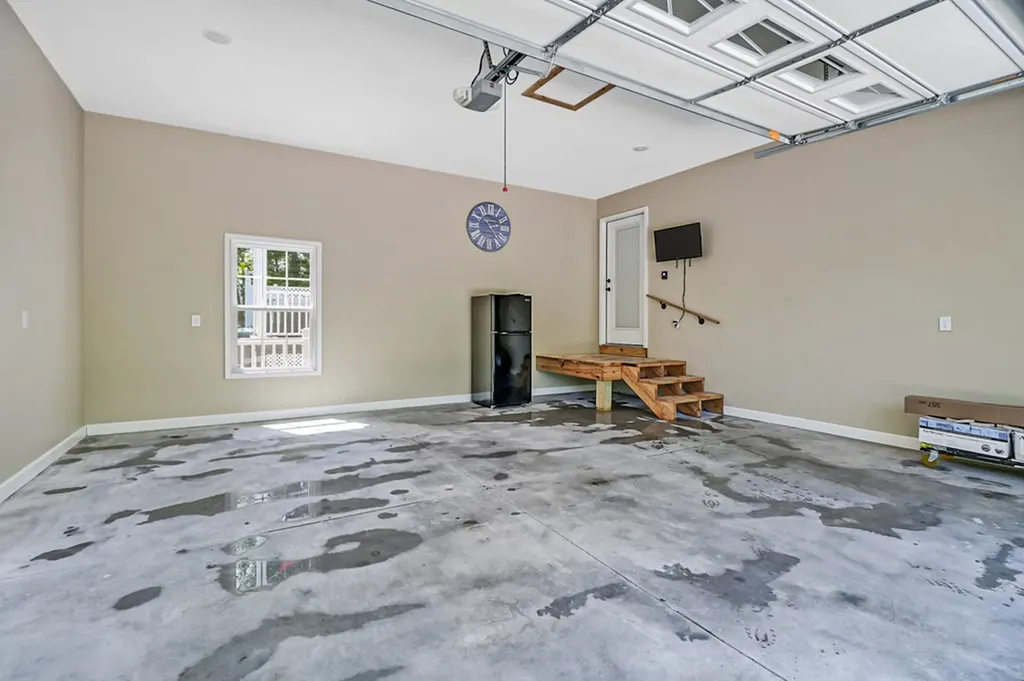 874 Deer Lodge Highway Clarkrange TN 38553